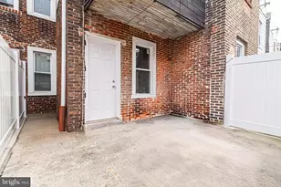 1528 S Hollywood St, Philadelphia, PA 19146 - Photo 9