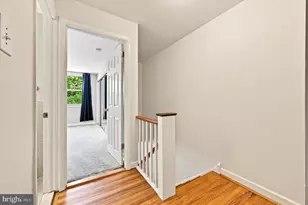 325 E Pleasant St, Philadelphia, PA 19119 - Photo 11