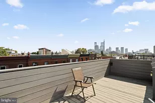 810 N 24th St, Philadelphia, PA 19130 - Photo 31