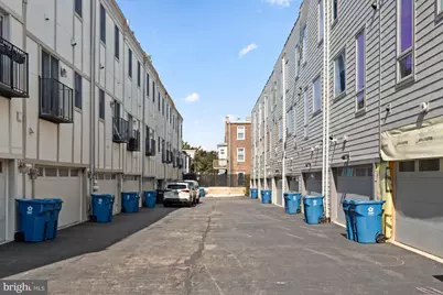 810 N 24th Street, Philadelphia, PA 19130 - Photo 43