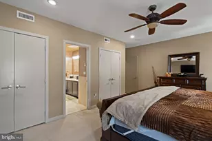 810 N 24th St, Philadelphia, PA 19130 - Photo 17