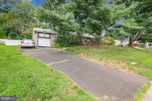 9096 Pine Rd, Philadelphia, PA 19115 - Photo 9