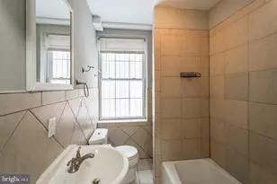 2123 Spring Garden St, Philadelphia, PA 19130 - Photo 5