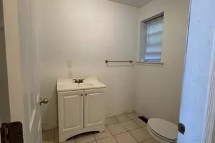 2205 N Bouvier St, Philadelphia, PA 19132 - Photo 9