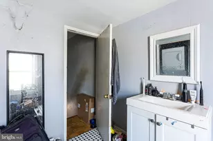 2033 McClellan St, Philadelphia, PA 19145 - Photo 9