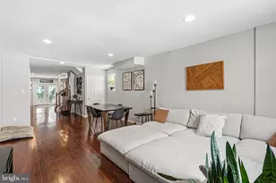 208 W Wildey St, Philadelphia, PA 19123 - Photo 5