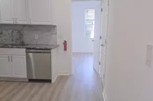 2561 N 18th St, Philadelphia, PA 19132 - Photo 3