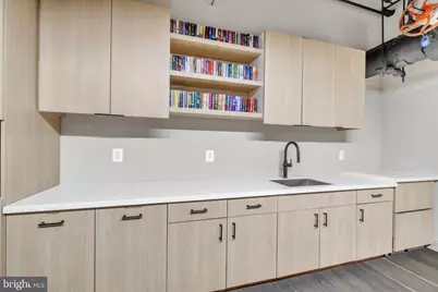 1801 Market Street #1701, Philadelphia, PA 19103 - Photo 27