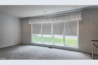 1103 Hedgerow Lane, Philadelphia, PA 19115 - Photo 5