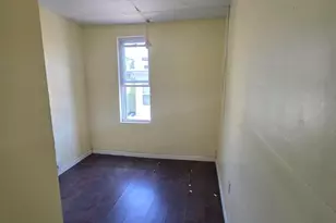 2637 N Palethorp St, Philadelphia, PA 19133 - Photo 3