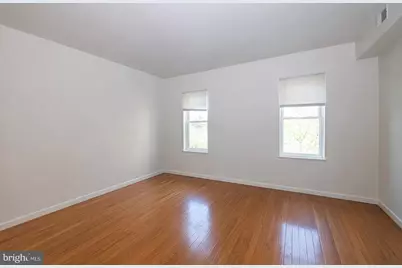 1526 Mount Vernon Street #2, Philadelphia, PA 19130 - Photo 3