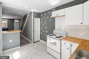 1307 S Hanson St, Philadelphia, PA 19143 - Photo 3