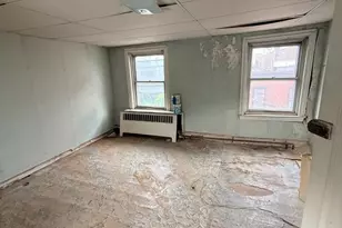 1033 E Crease St, Philadelphia, PA 19125 - Photo 11