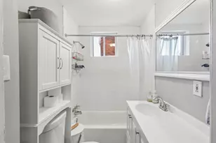 1711 S 6th St, Philadelphia, PA 19148 - Photo 9
