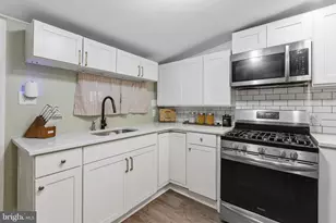 2734 Haworth St, Philadelphia, PA 19137 - Photo 9