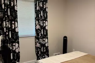 8942 Blue Grass Rd, Philadelphia, PA 19152 - Photo 11
