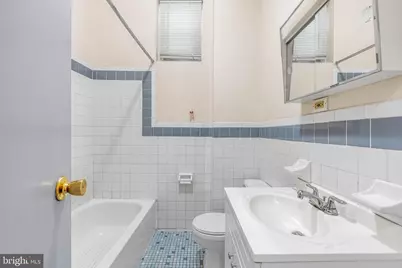 1632 S 4th Street #1, Philadelphia, PA 19148 - Photo 11