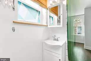 1254 S Bonsall St, Philadelphia, PA 19146 - Photo 9