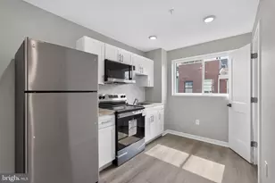 2143 E Arizona St, Philadelphia, PA 19125 - Photo 15