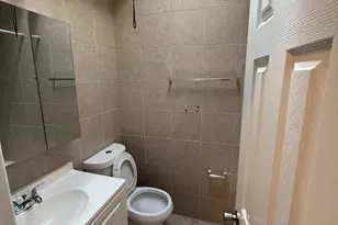 10786 Lockart Rd, Philadelphia, PA 19116 - Photo 5