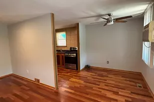 10786 Lockart Rd, Philadelphia, PA 19116 - Photo 3