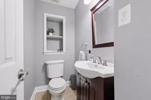 11950 Dumont Rd, Philadelphia, PA 19116 - Photo 13