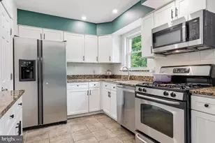 11950 Dumont Rd, Philadelphia, PA 19116 - Photo 9