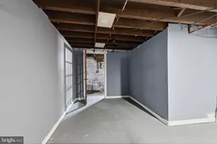 16 W Penn St, Philadelphia, PA 19144 - Photo 25