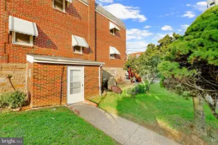 7001 Calvert St, Philadelphia, PA 19149 - Photo 5