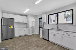 382 Martin St, Philadelphia, PA 19128 - Photo 1