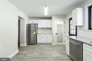 382 Martin St, Philadelphia, PA 19128 - Photo 9