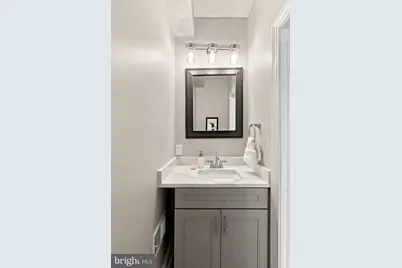 1241 N 19th Street, Philadelphia, PA 19121 - Photo 15
