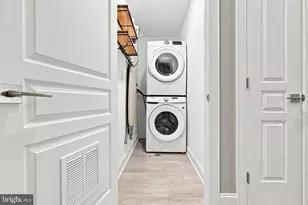1241 N 19th St, Philadelphia, PA 19121 - Photo 27