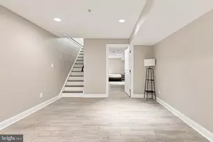 1241 N 19th St, Philadelphia, PA 19121 - Photo 59