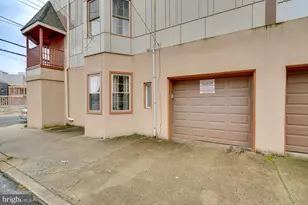 840 N 19th St, Philadelphia, PA 19130 - Photo 3