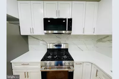 102 W Spencer Avenue, Philadelphia, PA 19120 - Photo 13