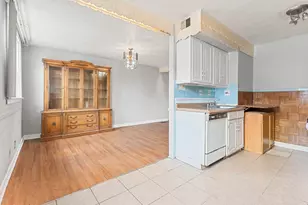 2742 Elbridge St, Philadelphia, PA 19149 - Photo 9