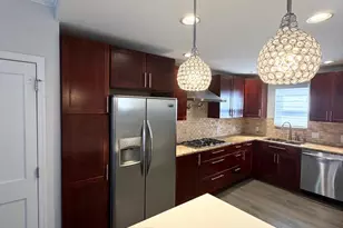 2632 S Hicks St, Philadelphia, PA 19145 - Photo 3
