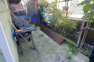 155 W Wishart St, Philadelphia, PA 19133 - Photo 11