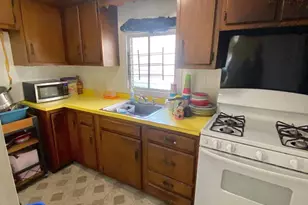 155 W Wishart St, Philadelphia, PA 19133 - Photo 3