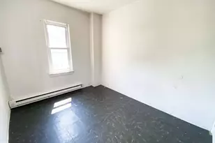 248 E Cambria St, Philadelphia, PA 19134 - Photo 3