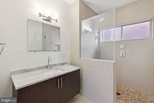 1130 N Front St, Philadelphia, PA 19123 - Photo 31