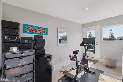 826 N Lawrence Street N, Philadelphia, PA 19123 - Photo 13