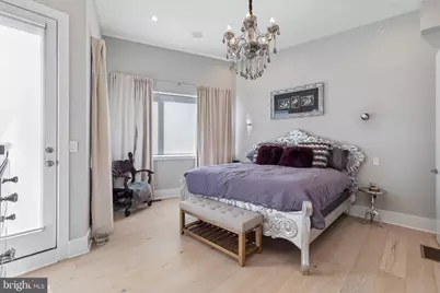 826 N Lawrence Street N, Philadelphia, PA 19123 - Photo 17