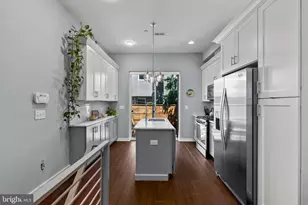 1841 Mountain St, Philadelphia, PA 19145 - Photo 9