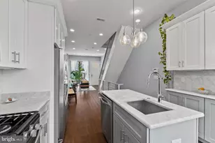 1841 Mountain St, Philadelphia, PA 19145 - Photo 15