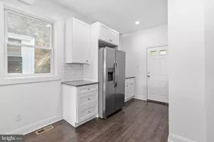 1348 S 52nd St, Philadelphia, PA 19143 - Photo 9