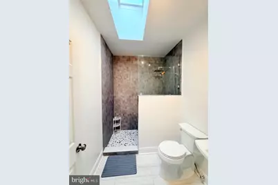 2321 S Front Street, Philadelphia, PA 19148 - Photo 9