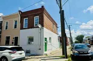2555 S Fairhill St, Philadelphia, PA 19148 - Photo 1