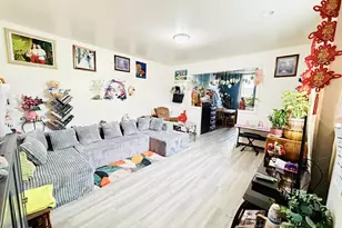 2555 S Fairhill St, Philadelphia, PA 19148 - Photo 7